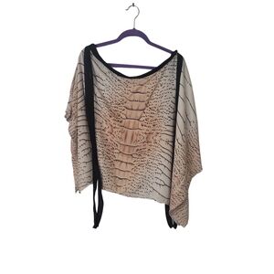 Elegant Beige and Black Women's Top
